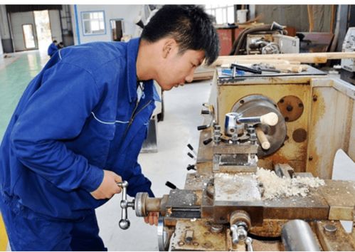 實(shí)習(xí)之名，人頭費(fèi)之實(shí)？護(hù)理專業(yè)學(xué)生電子廠實(shí)習(xí)風(fēng)波